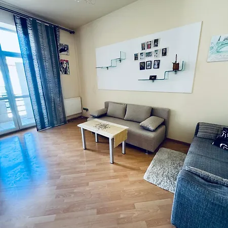 Modern On Mechnikova Street 18 Apartment