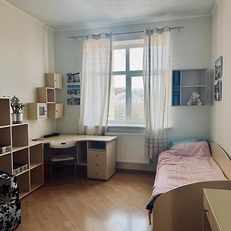 アパート Modern On Mechnikova Street 18 リヴィウ